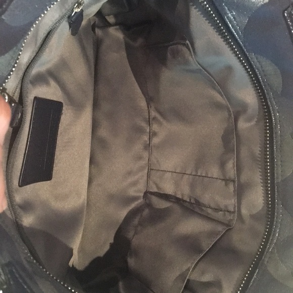 Coach Handbag - Picture 4 of 5